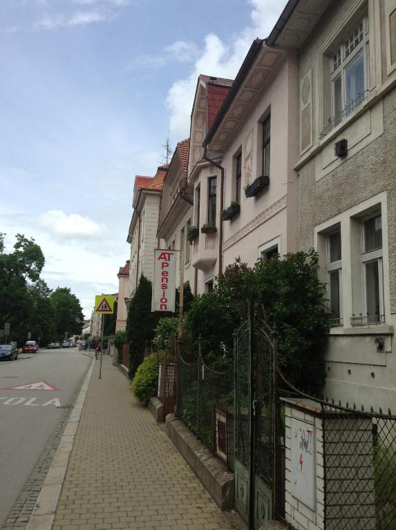 At Pension Budweis Exterior foto